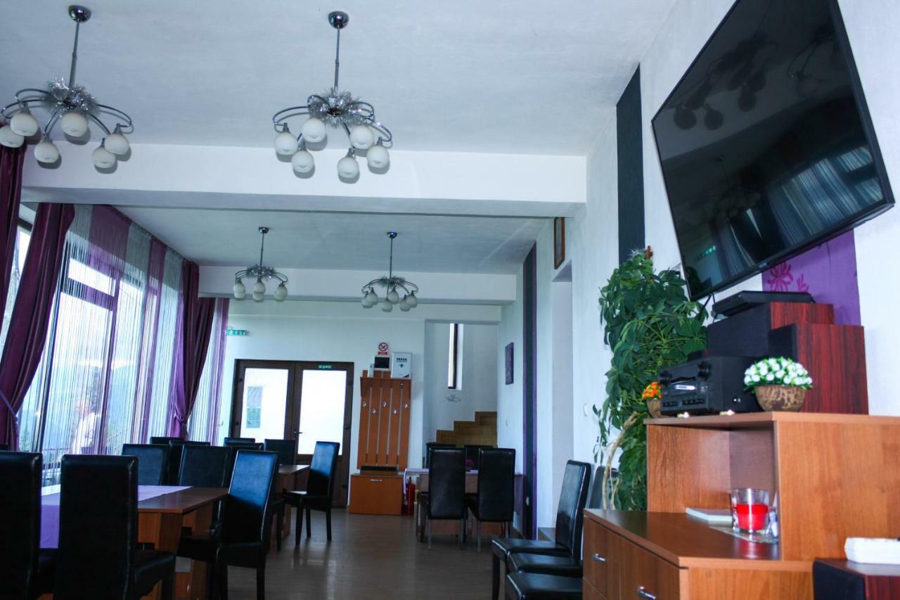 Perla Munților Hotel Ranca Luaran gambar
